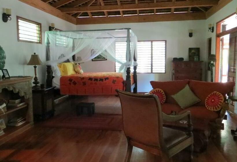 اتاق استاندارد با تخت بزرگ, Tingalaya's Retreat