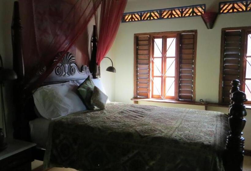 اتاق استاندارد, Tingalaya's Retreat