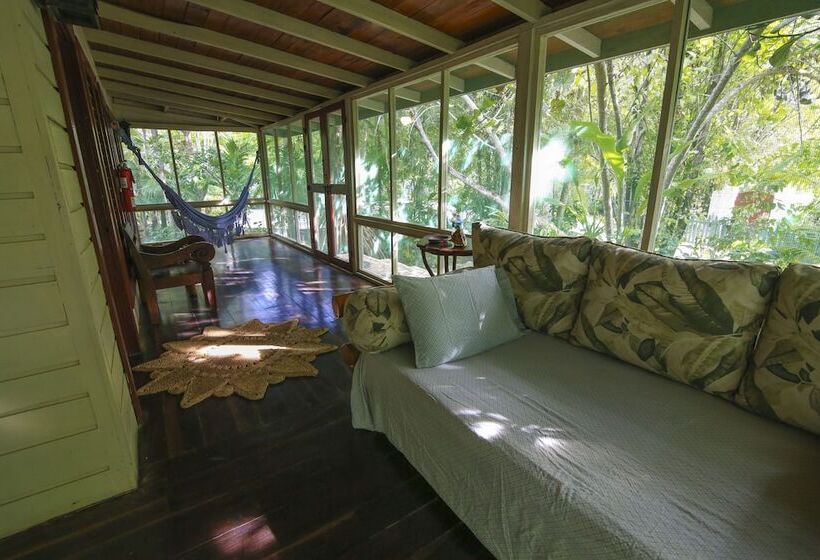 اتاق استاندارد, Tingalaya's Retreat