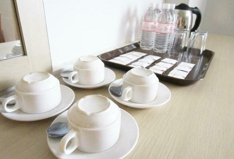 Quarto Familiar, Promenade Service Apartments