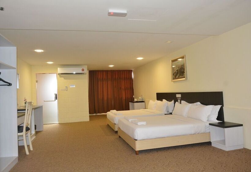 Quarto Familiar, Promenade Service Apartments