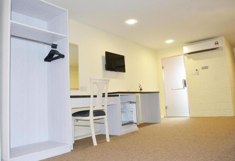 Quarto Familiar, Promenade Service Apartments