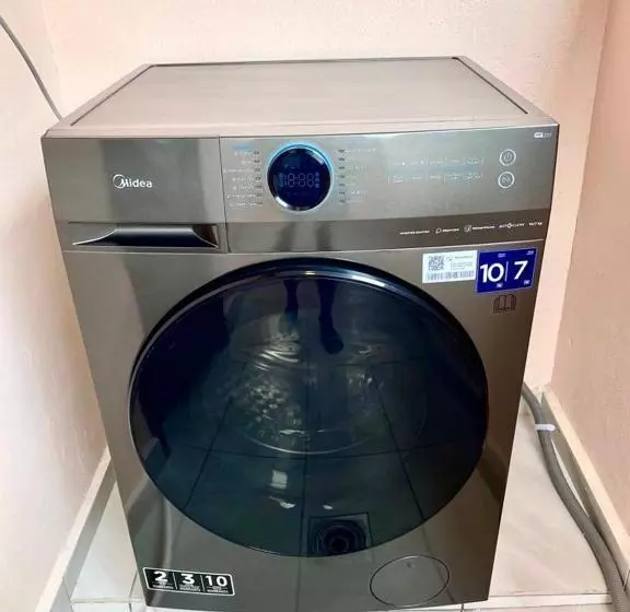 １ベッドルームペントハウスアパート, Promenade Service Apartments