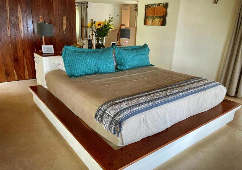 سوییت لوکس, Zoa Hotel Adults Only