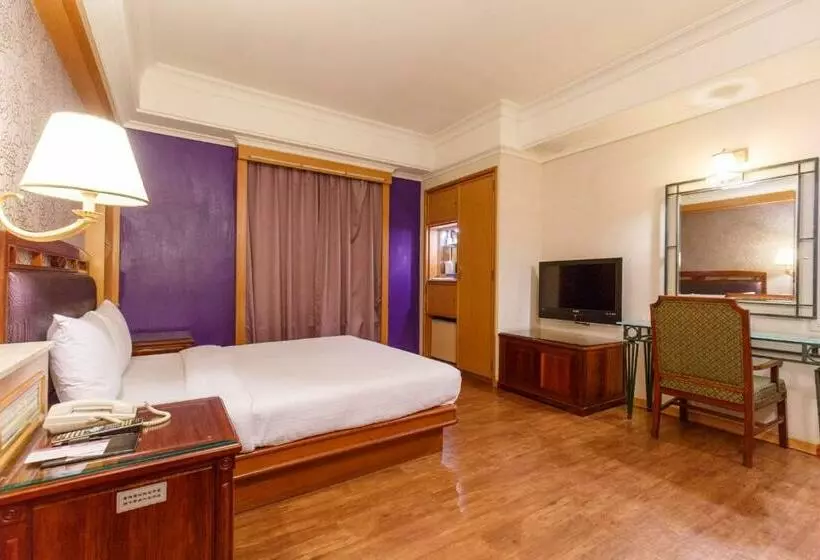 اتاق استاندارد یک نفره, Sl Motel