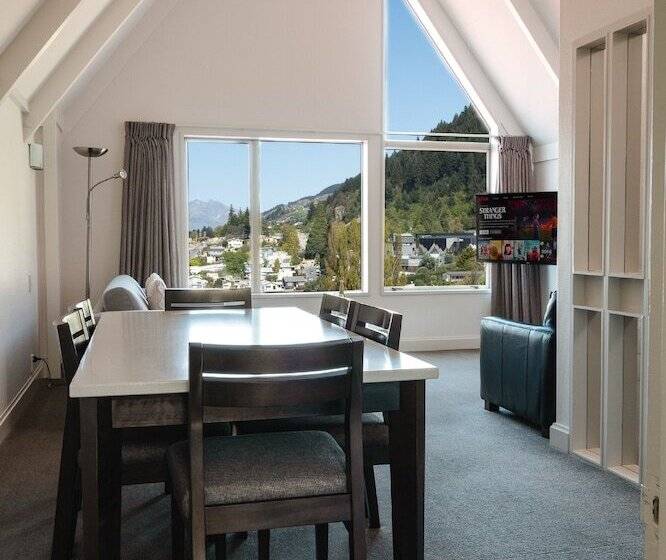 آپارتمان 2 خوابه, Turner Heights Townhouses