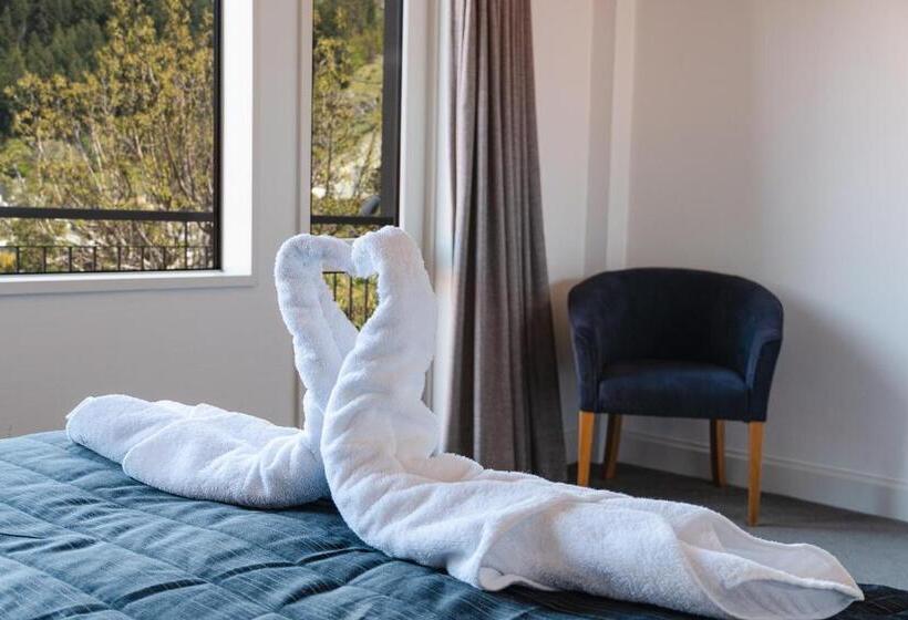 آپارتمان 2 خوابه, Turner Heights Townhouses