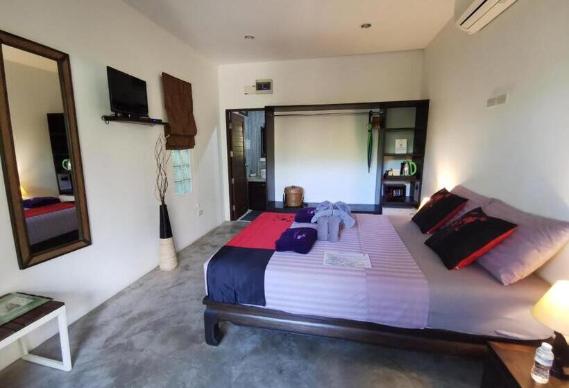 חדר דלוקס, Baan Sukreep Resort