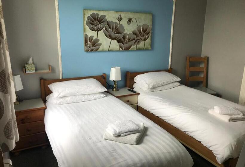 غرفة قياسية, The Craigside