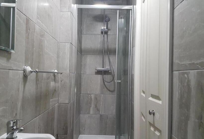 غرفة ديلوكس, The Craigside