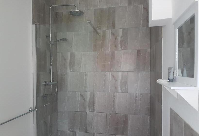 غرفة سوبيريور سرير كينج, The Craigside