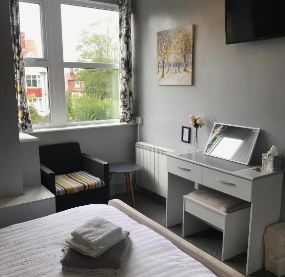 غرفة قياسية, The Craigside