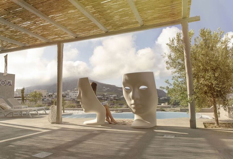 ویلای یک اتاق خوابه با استخر شنا, Christou Estate