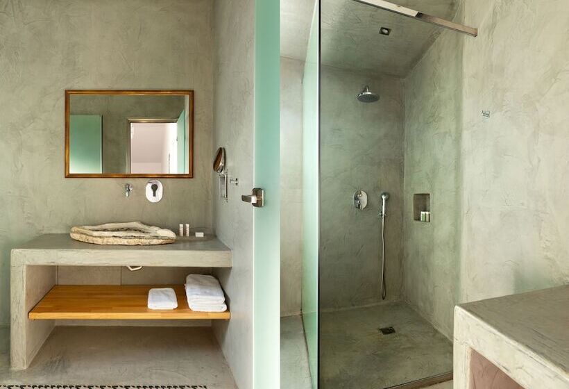 ویلای 3 خوابه با استخر, Christou Estate