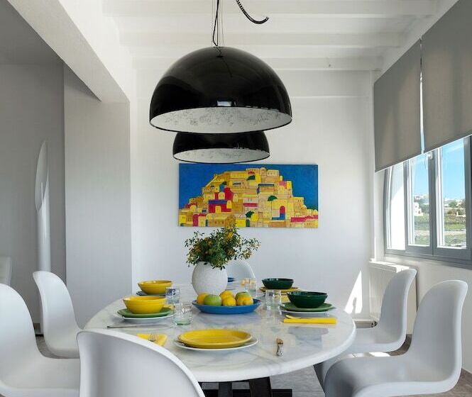 اتاق استاندارد, Christou Estate