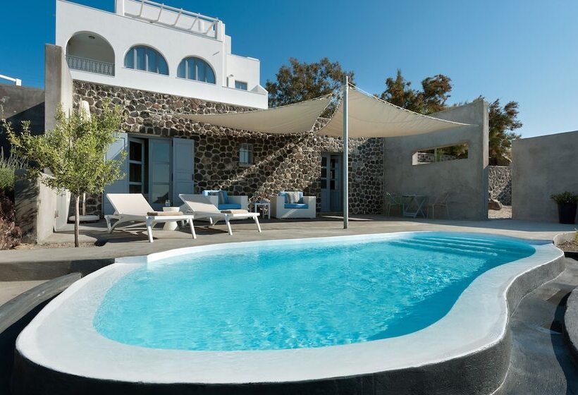 ویلای یک اتاق خوابه با استخر شنا, Christou Estate