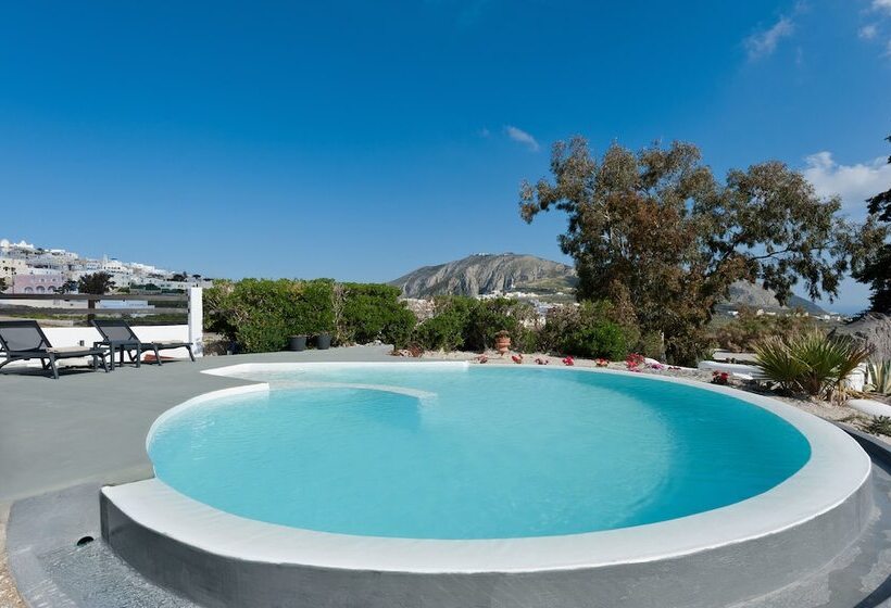 ویلای 3 خوابه با استخر, Christou Estate