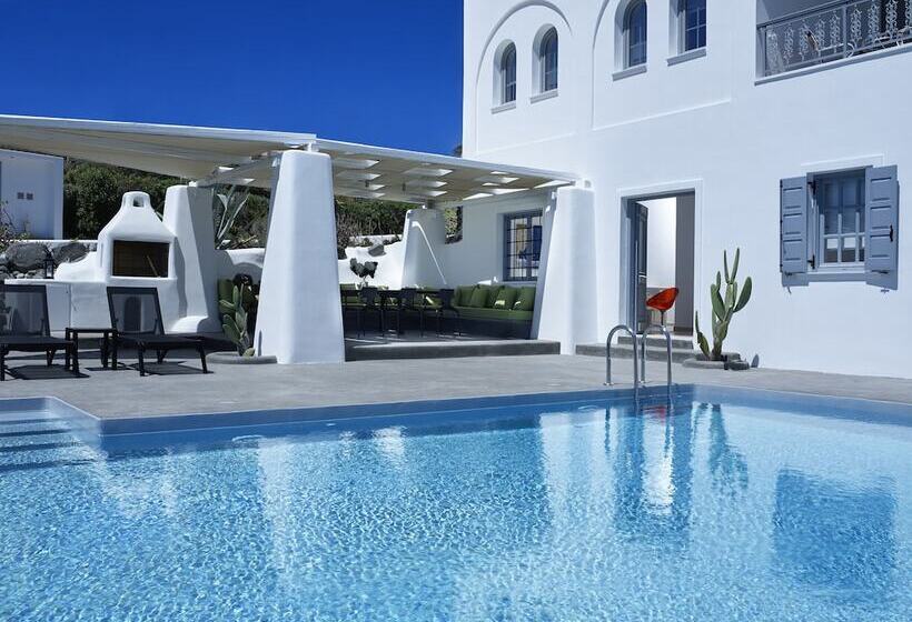 اتاق استاندارد, Christou Estate