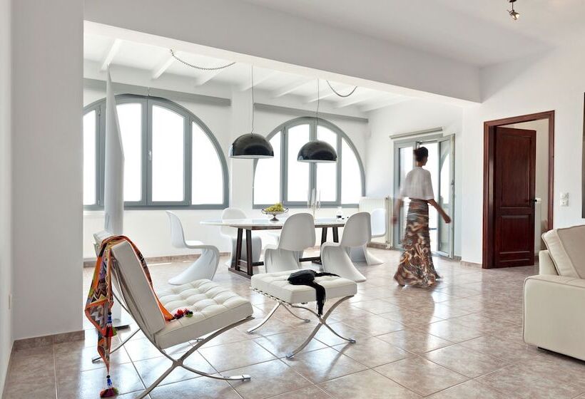 اتاق استاندارد, Christou Estate