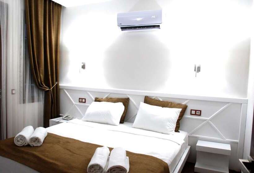 جناح عائلي, Elegance Hotel Kemer