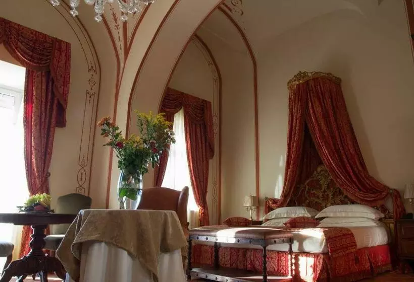 スタンダードインサイドビュールーム, Castello Di Guarene