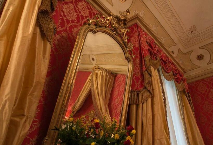 Номер Deluxe, Castello Di Guarene