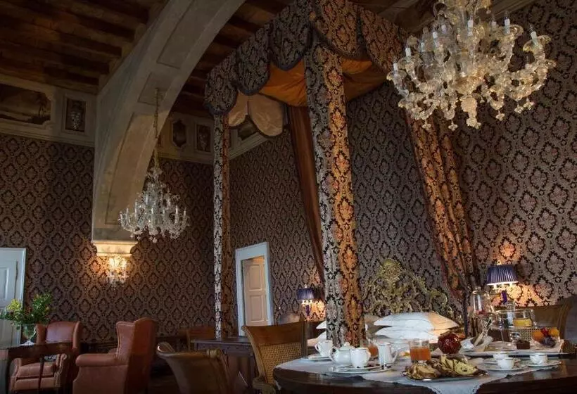 デラックスジュニアスイート, Castello Di Guarene
