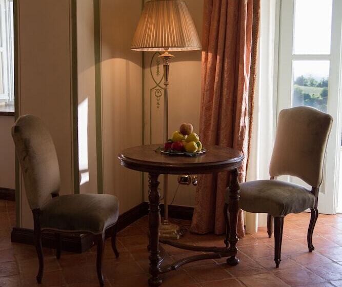 Номер Стандарт, Castello Di Guarene