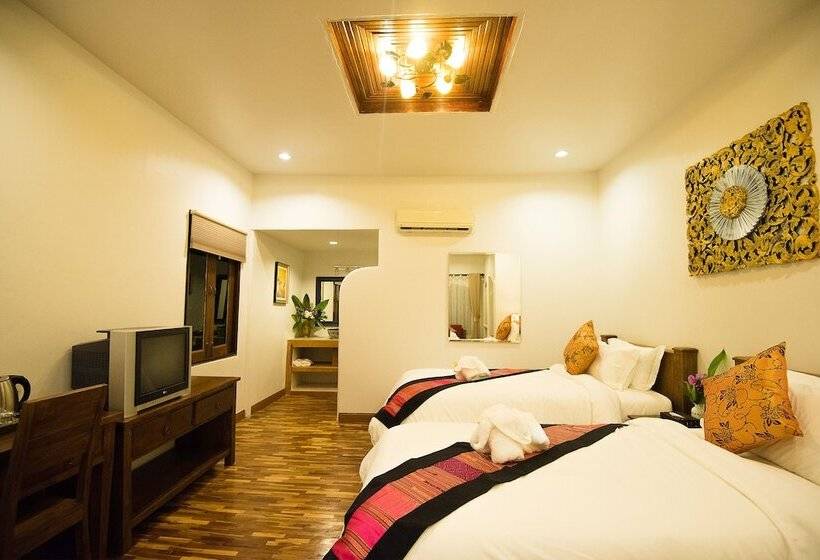 Deluxe Room, Eoutfitting Pai Resort