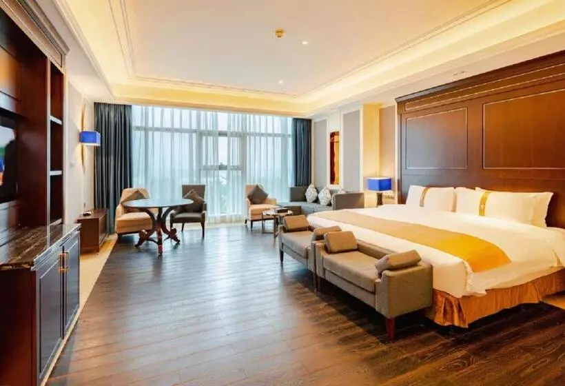 キングサイズベッドのスタンダードルーム, Holiday Inn Haikou West Coast By Ihg