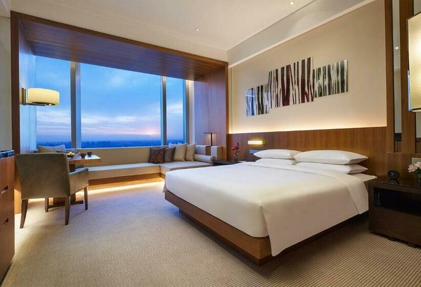스탠다드 룸 킹사이즈 침대, Hyatt Regency, Changchun
