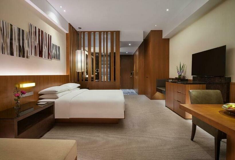 클럽 룸 킹침대, Hyatt Regency, Changchun