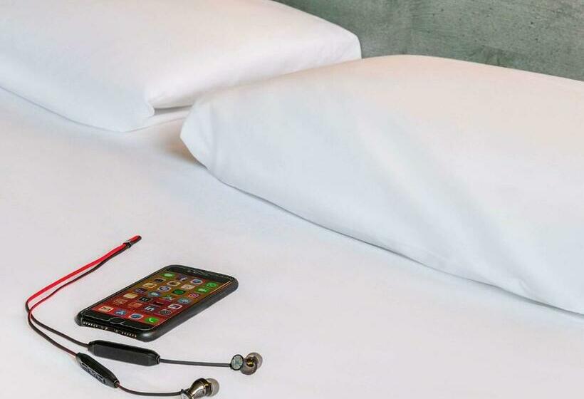 Номер Стандарт, Ibis Budget Meudon Paris Ouest