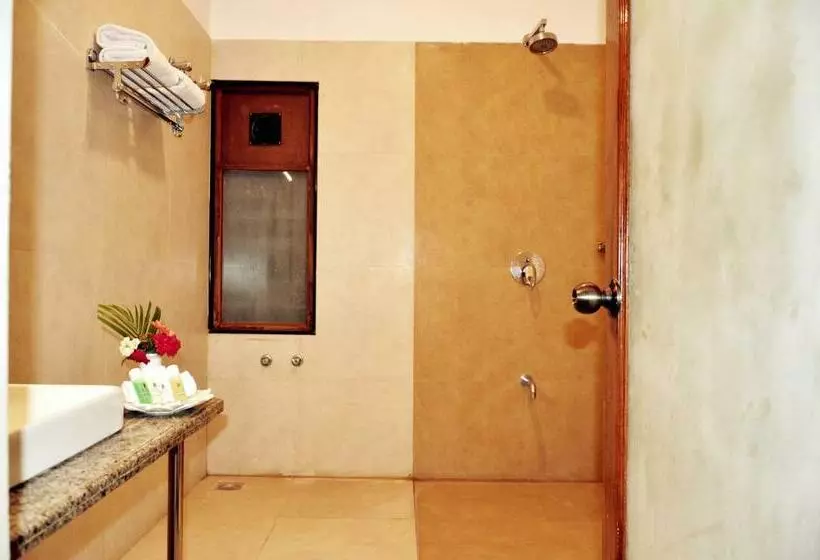 デラックスルーム, Jüsta Brij Bhoomi Resort, Nathdwara