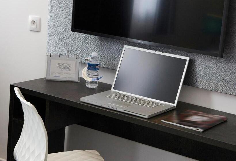 غرفة قياسية ثلاثية, Kyriad Marseille Blancarde Timone