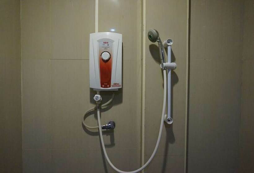 חדר סטנדרט, Lankham