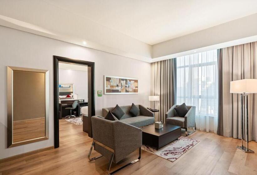 سوییت اجرایی, Ramada By Wyndham Dubai Barsha Heights