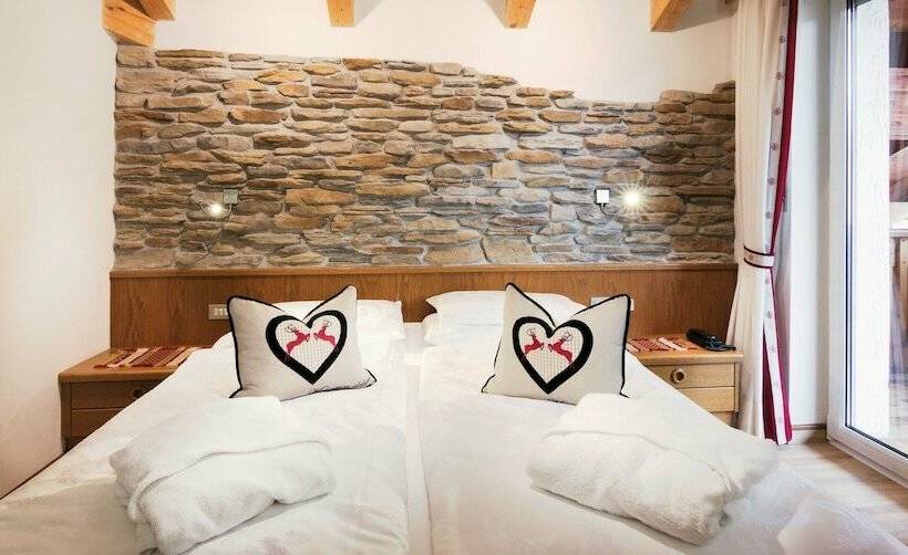 חדר סטנדרט עם מרפסת, Ramon