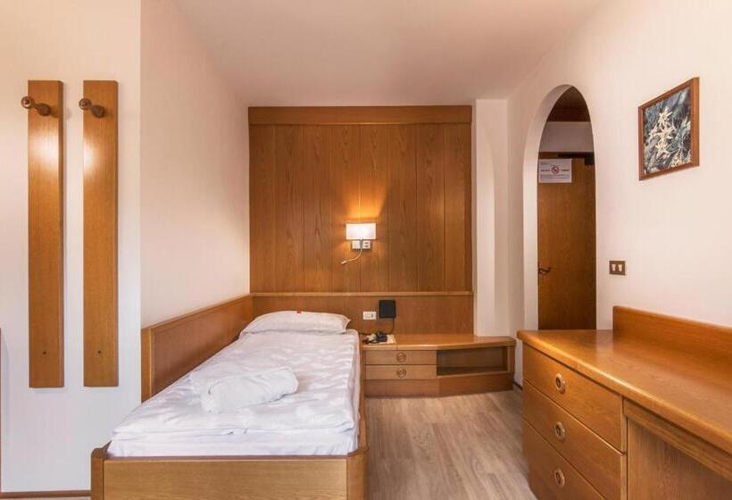 חדר אקונומי יחיד, Ramon