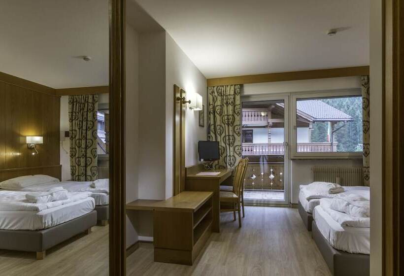 חדר סטנדרט עם מרפסת, Ramon