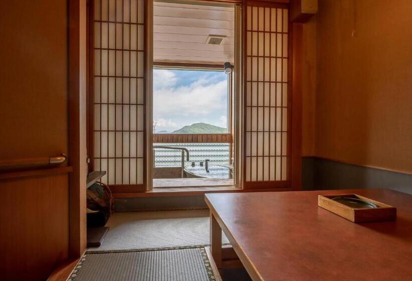 חדר סטנדרט מותאם לאדם עם מוגבלויות, Senpokaku