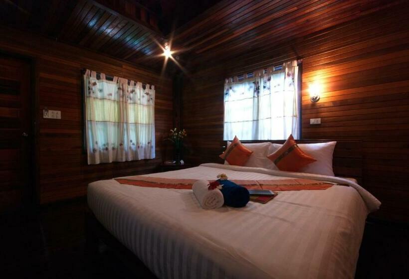 디럭스 방갈로, Sangsawan Palace Khaolak Resort