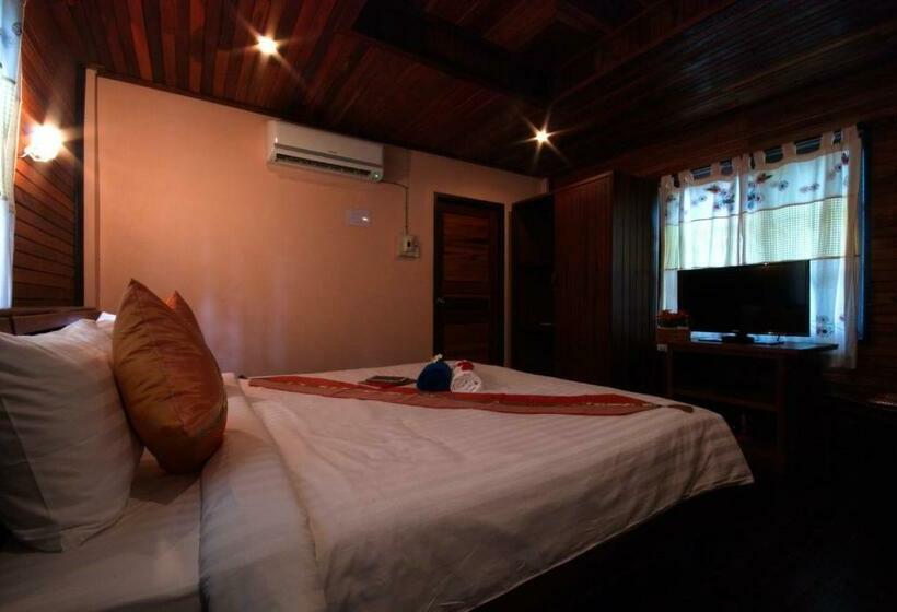 디럭스 방갈로, Sangsawan Palace Khaolak Resort