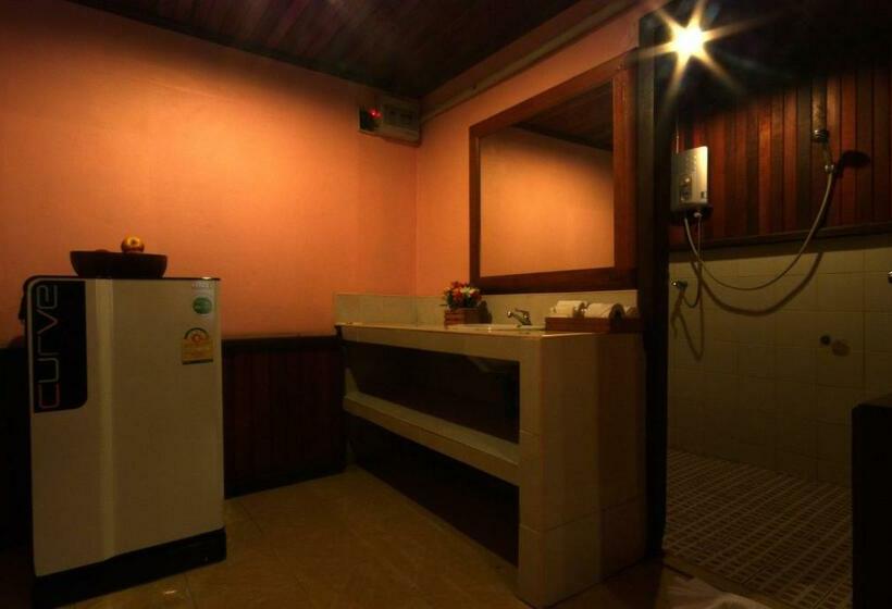Номер Стандарт, Sangsawan Palace Khaolak Resort