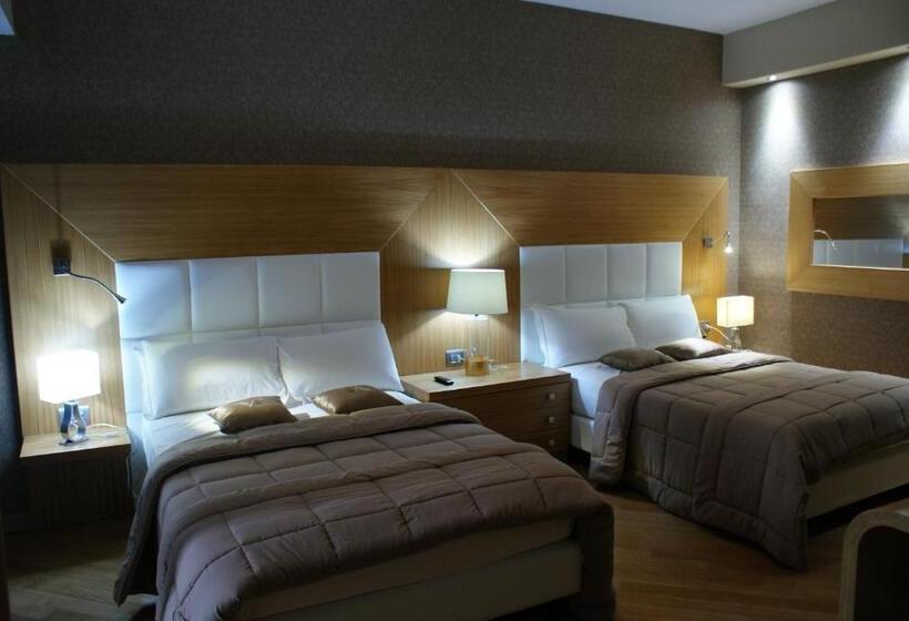 חדר סטנדרט לארבעה, Villa Minieri Resort & Spa