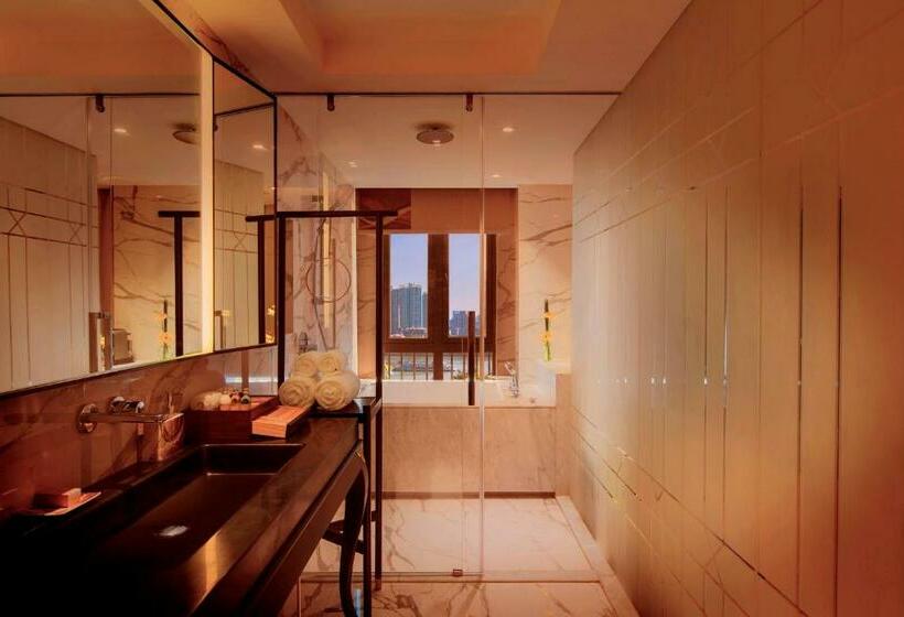 Номер Executive, Ln Hotel Five