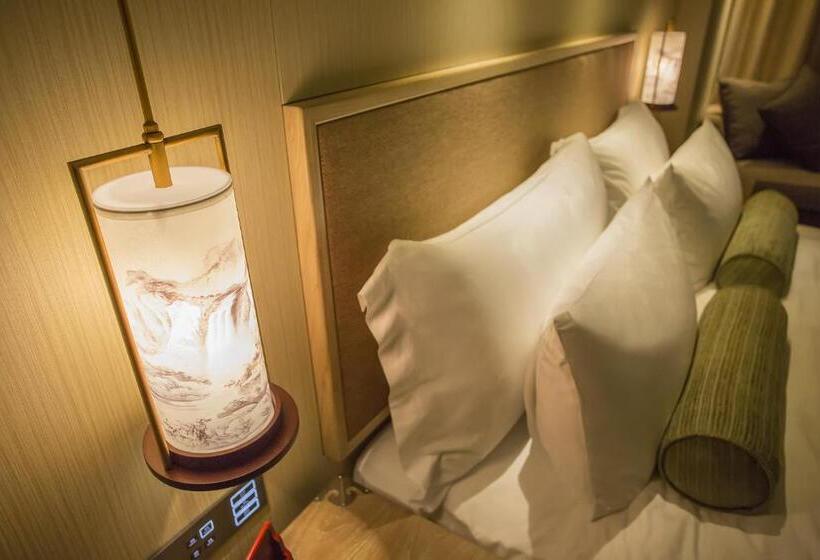 이그제큐티브 스위트, Ln Hotel Five