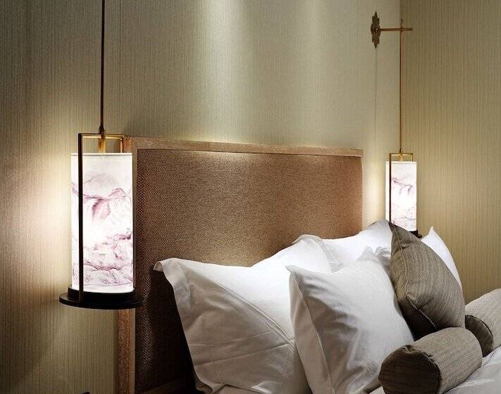 이그제큐티브 스위트, Ln Hotel Five