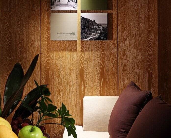 이그제큐티브 스위트, Ln Hotel Five