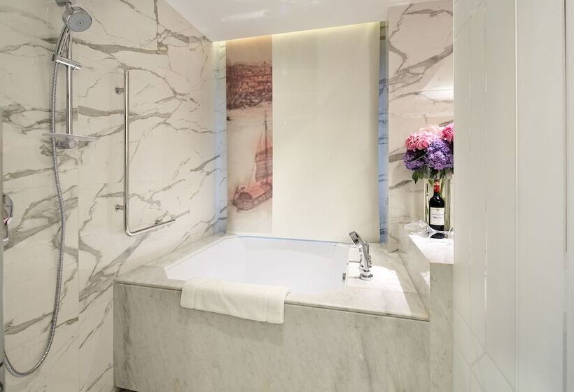 이그제큐티브 룸, Ln Hotel Five